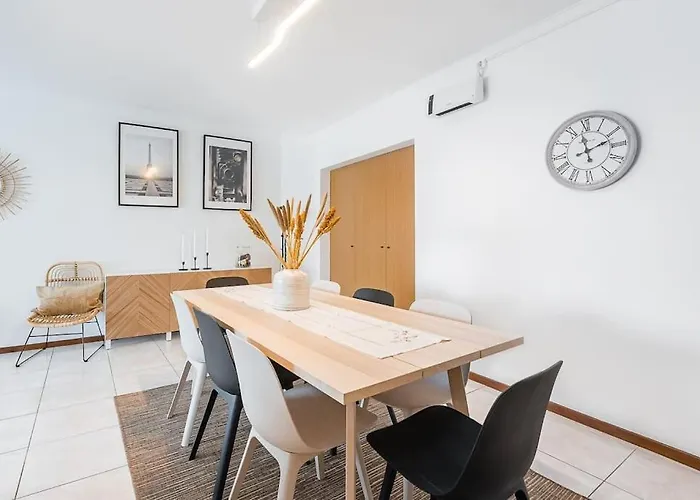 Mar- Do Conde With Ac *