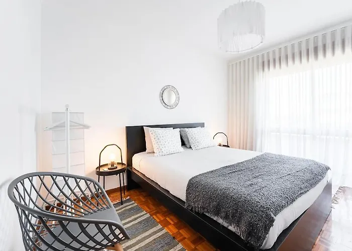 Mar- Do Conde With Ac *