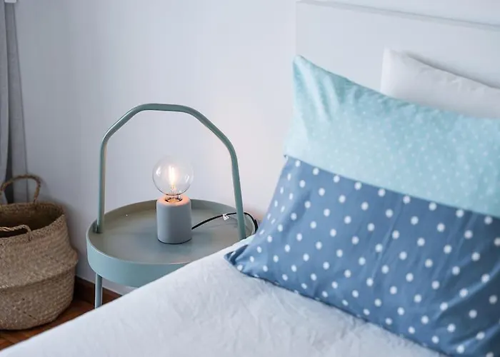 Mar- Do Conde With Ac *